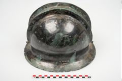 Foto von Bronzedoppelkammhelm (NHMW-PRAE-024469)